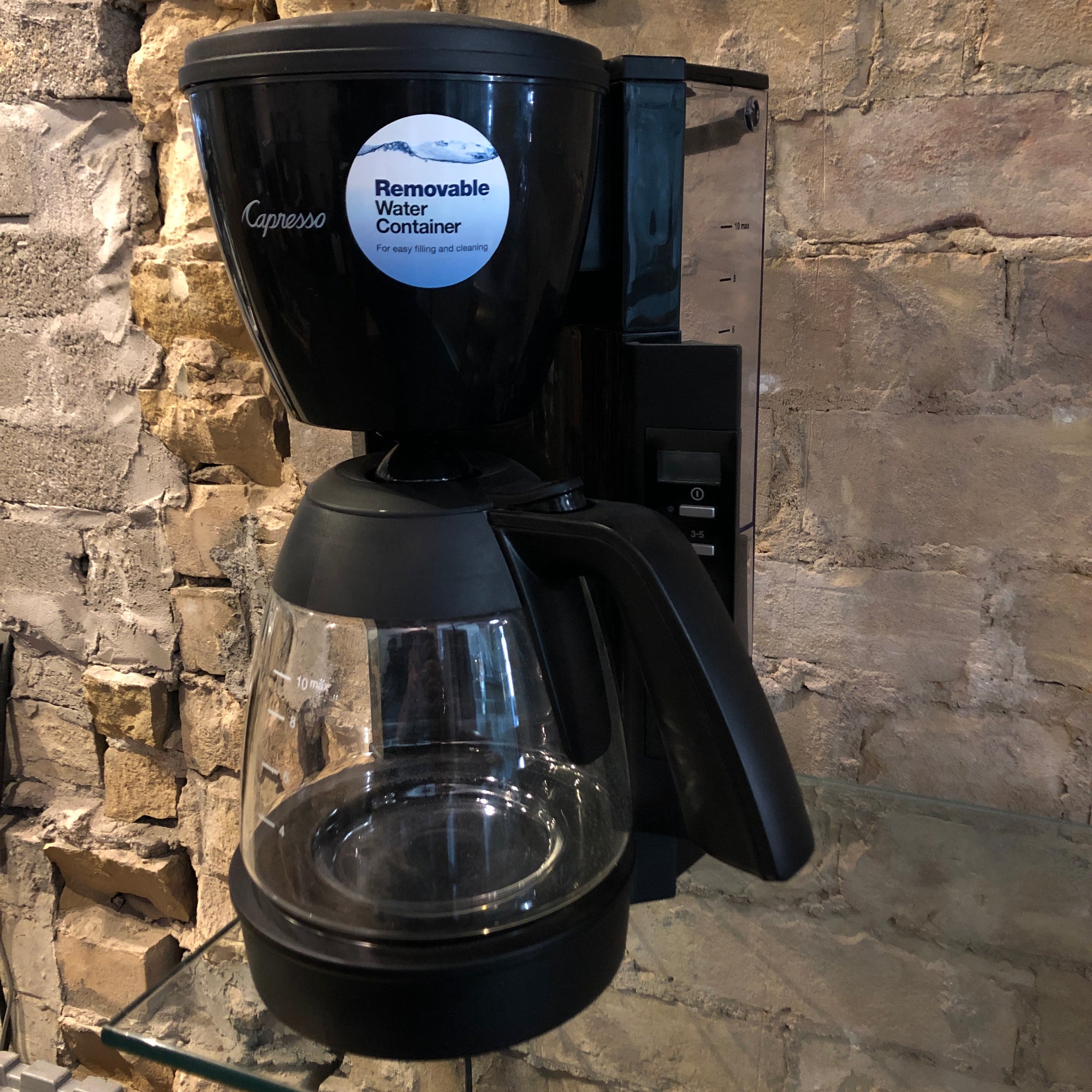 Capresso CM200 Automatic Drip Coffee Brewer, 10-Cup (1.4 L, 47 oz), Black